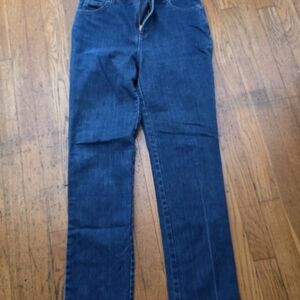 Gloria Vanderbilt Indigo Straight Leg Jeans